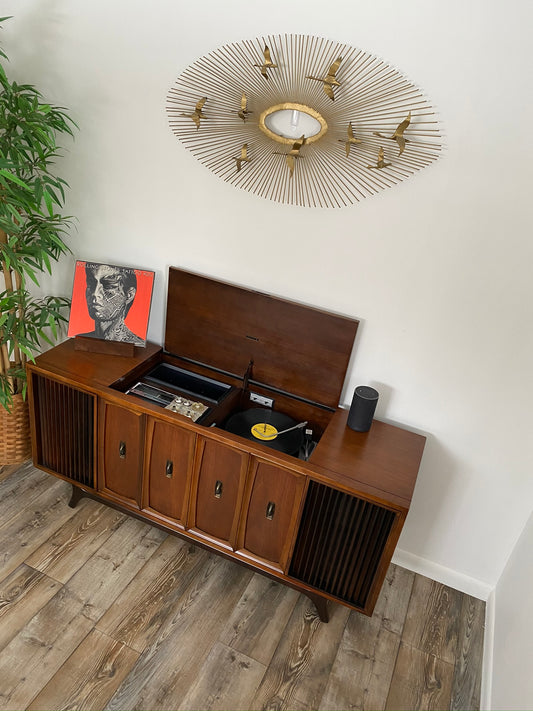 **SOLD OUT**  ZENITH Vintage 60s Record Player Changer Stereo Console AM FM Bluetooth Alexa The Vintedge Co.