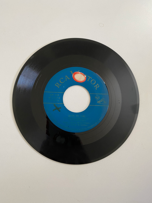 Claude Thornhill and his Orchestra - Oh, Lady Be Good | 45 The Vintedge Co.