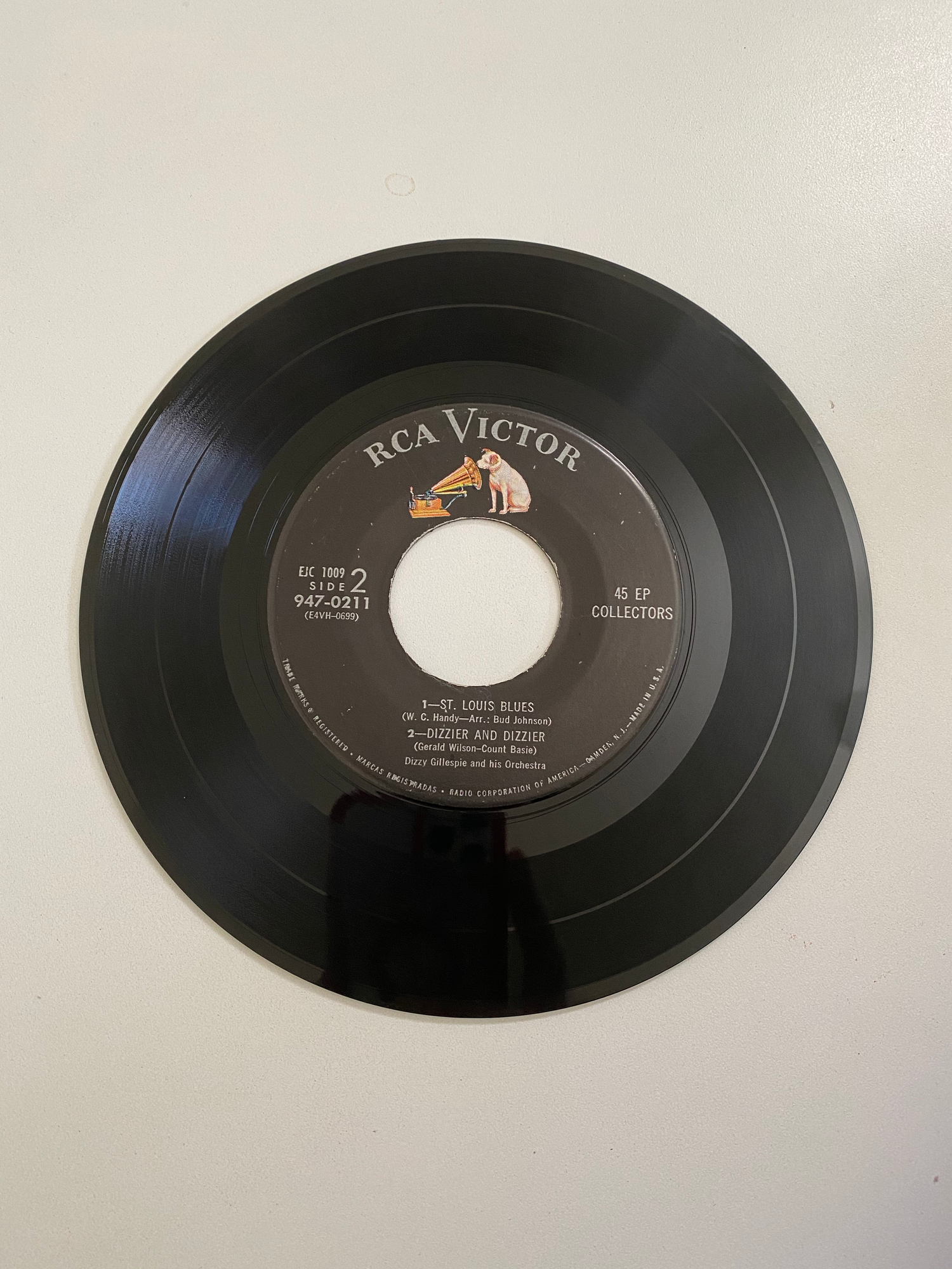 Dizzy Gillespie and his Orchestra - St. Louis Blues | 45 The Vintedge Co.
