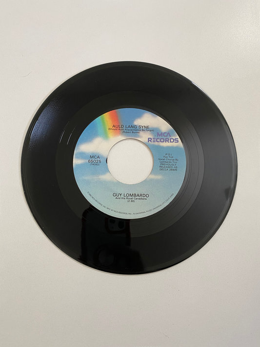 Guy Lombardo and his Royal Canadians - Auld Lang Syne | 45 The Vintedge Co.