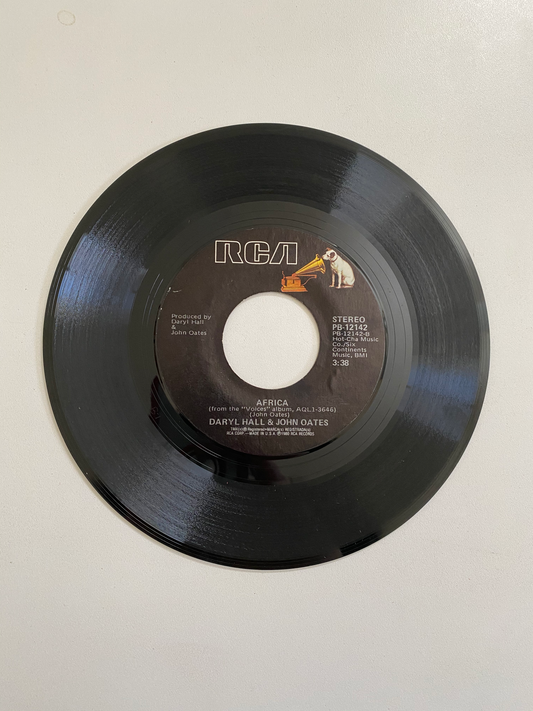 Daryl Hall & John Oates - Kiss On My List | 45 The Vintedge Co.