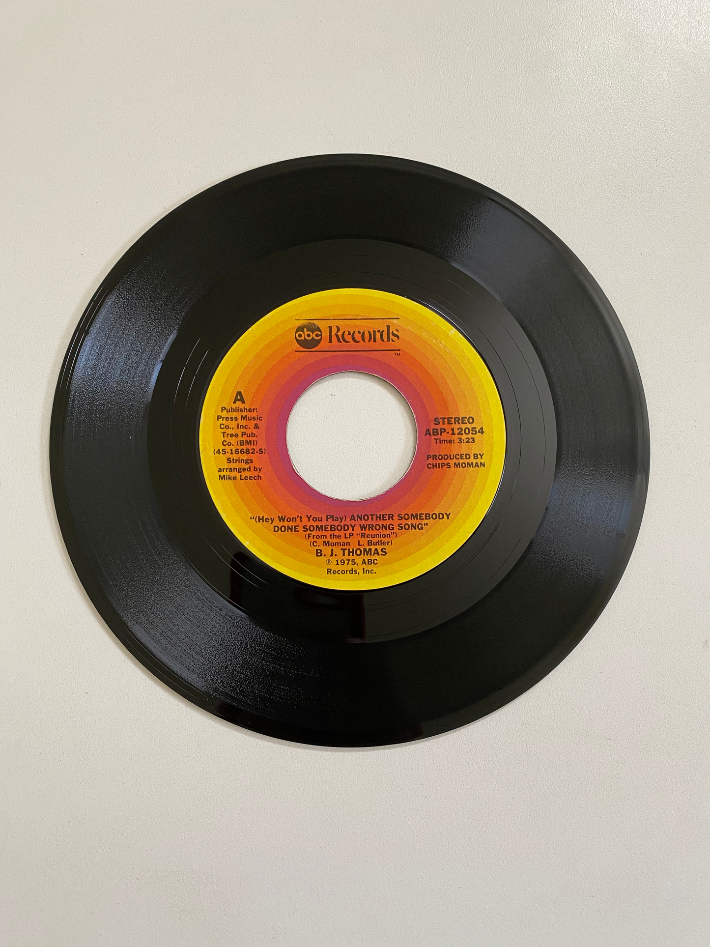 B.J. Thomas - (Hey Won't You Play) Another Somebody Done Somebody Wrong Song | 45 The Vintedge Co.