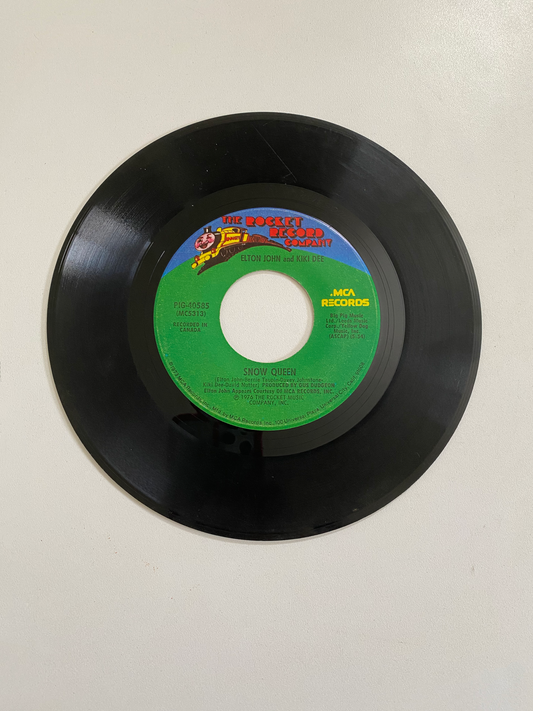 Elton John and Kiki Dee - Don't Go Breaking My Heart | 45 The Vintedge Co.