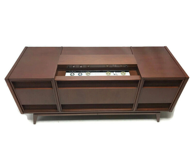 **SOLD OUT**  ZENITH Long and Low Vintage Record Player Changer Stereo Console - Bluetooth The Vintedge Co.