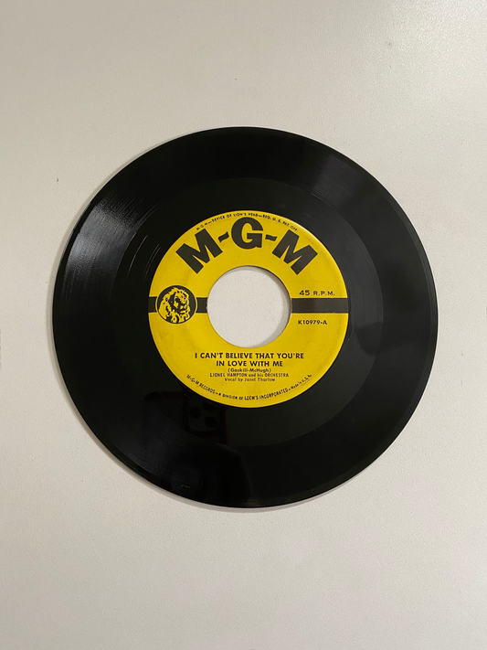 Lionel Hampton and his Orchestra - I Can't Believe You're in Love With Me | 45 The Vintedge Co.