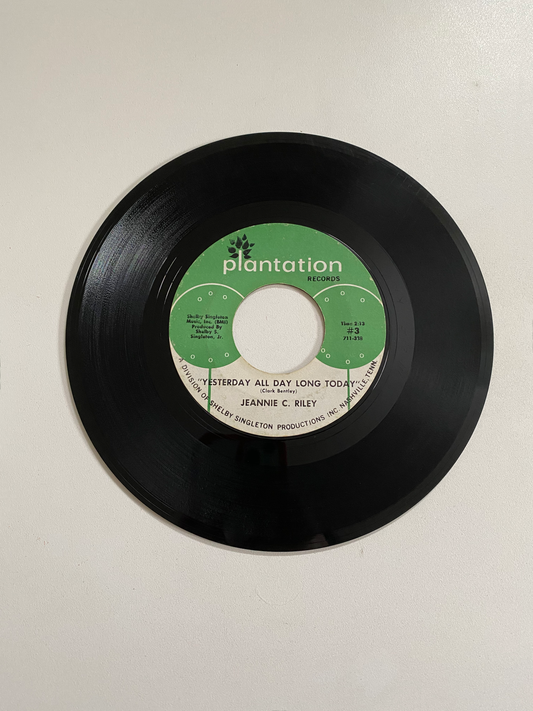 Jeannie C. Riley - Harper Valley P.T.A. | 45 The Vintedge Co.