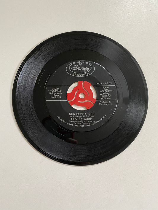 Lesley Gore - Run Bobby, Run | 45 The Vintedge Co.