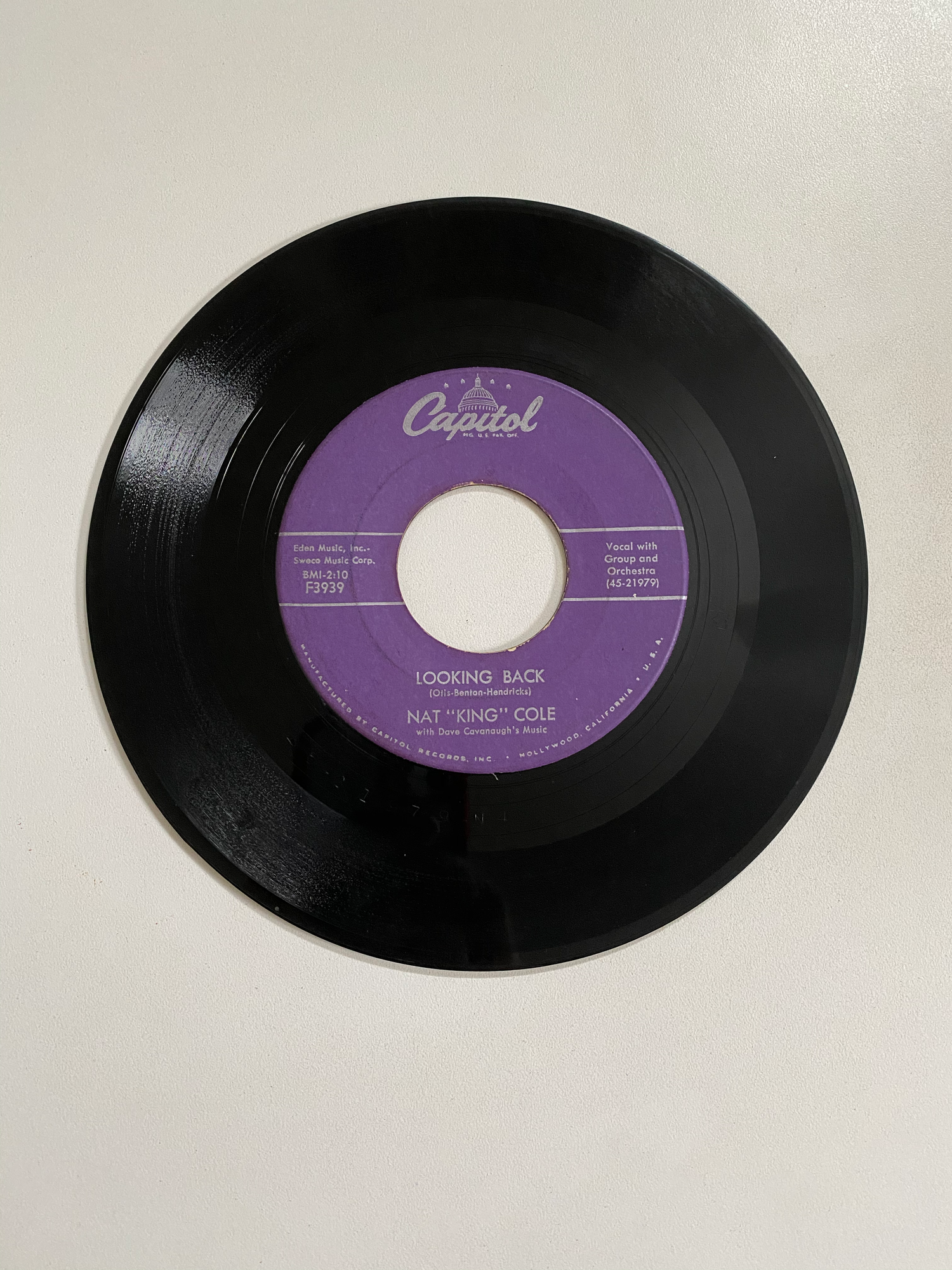 Nat "King" Cole - Looking Back | 45 The Vintedge Co.