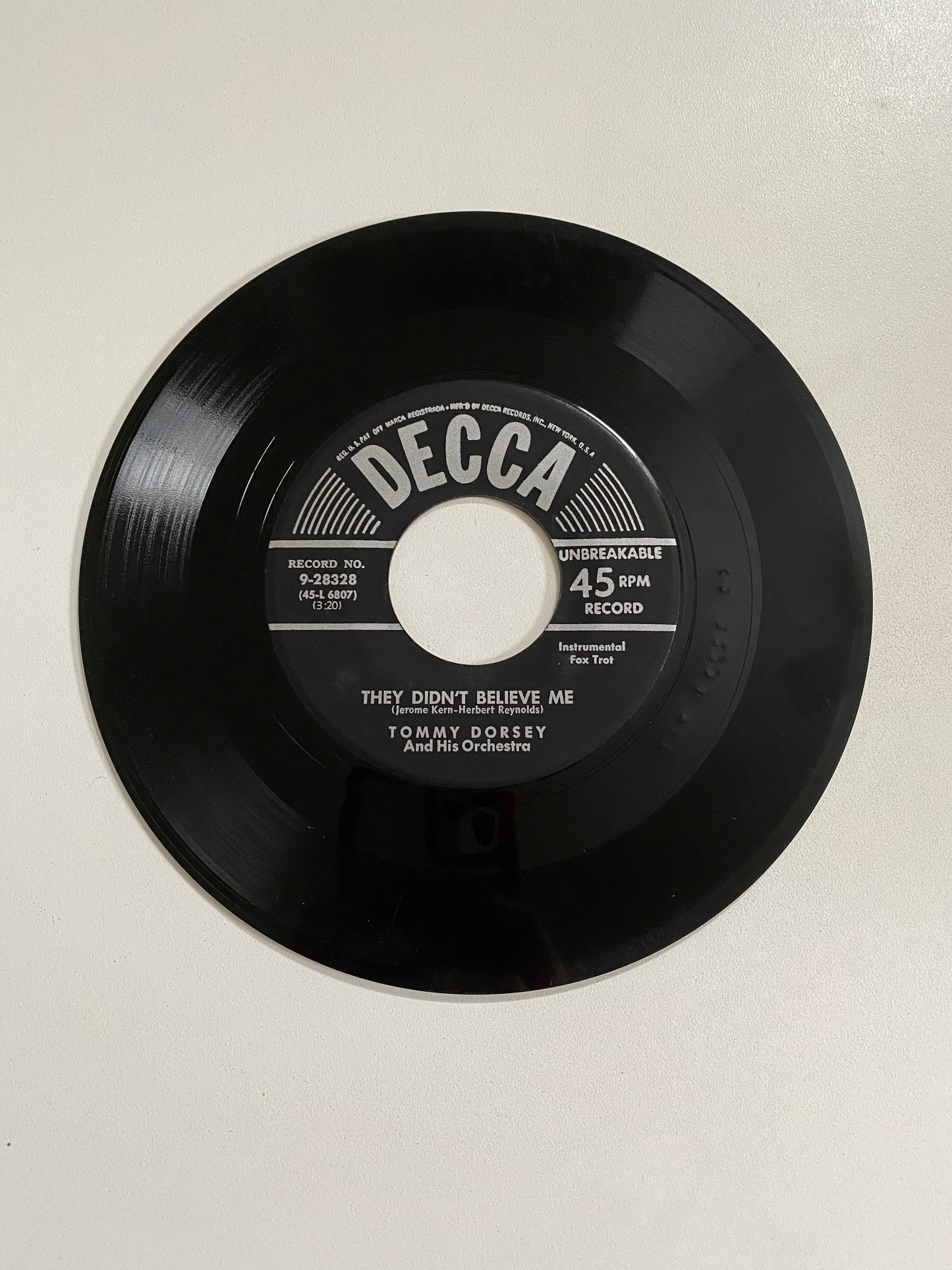 Tommy Dorsey and his Orchestra - Nobody's Seen The Trouble I've Seen | 45 The Vintedge Co.
