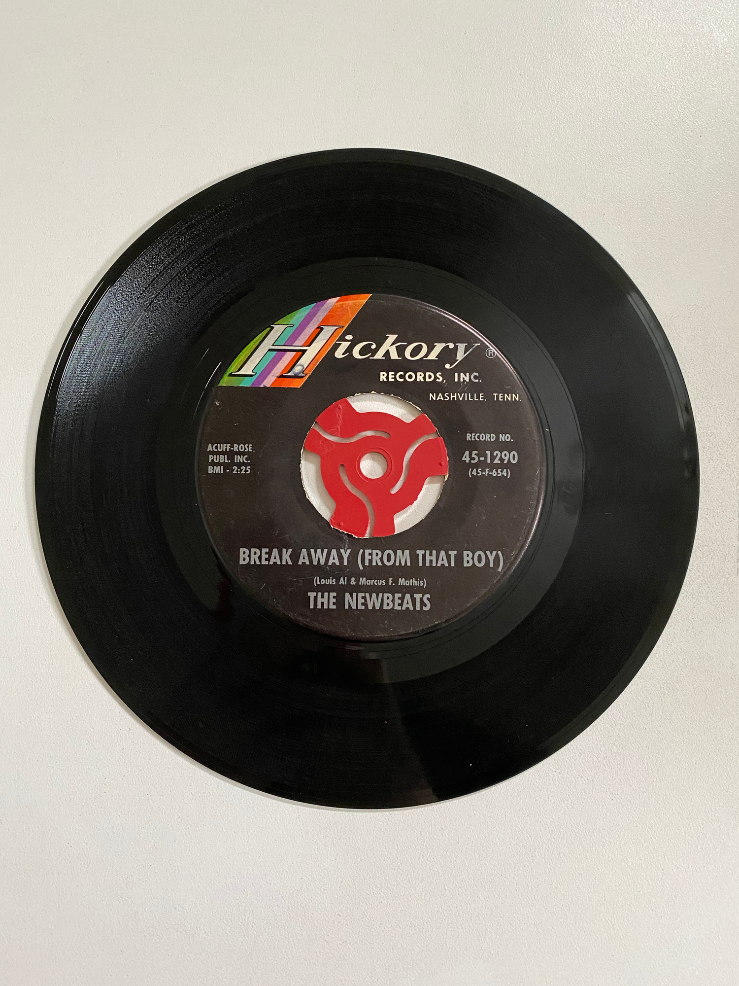 Newbeats, The - Break Away (From That Boy) | 45 The Vintedge Co.