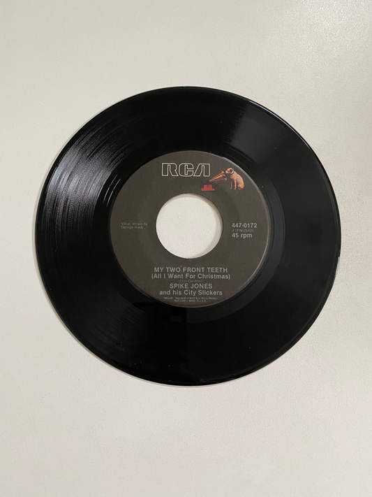 Spike Jones and his City Slickers - My Two Front Teeth (All I Want For Christmas) | 45 The Vintedge Co.