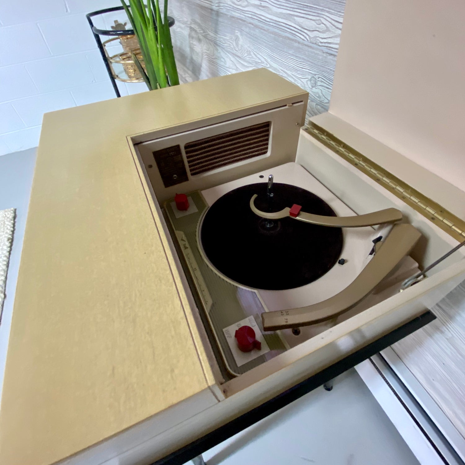 **SOLD OUT**  VOICE OF MUSIC 560 Vintage 50s HiFi Console Record Player Changer Bluetooth The Vintedge Co.