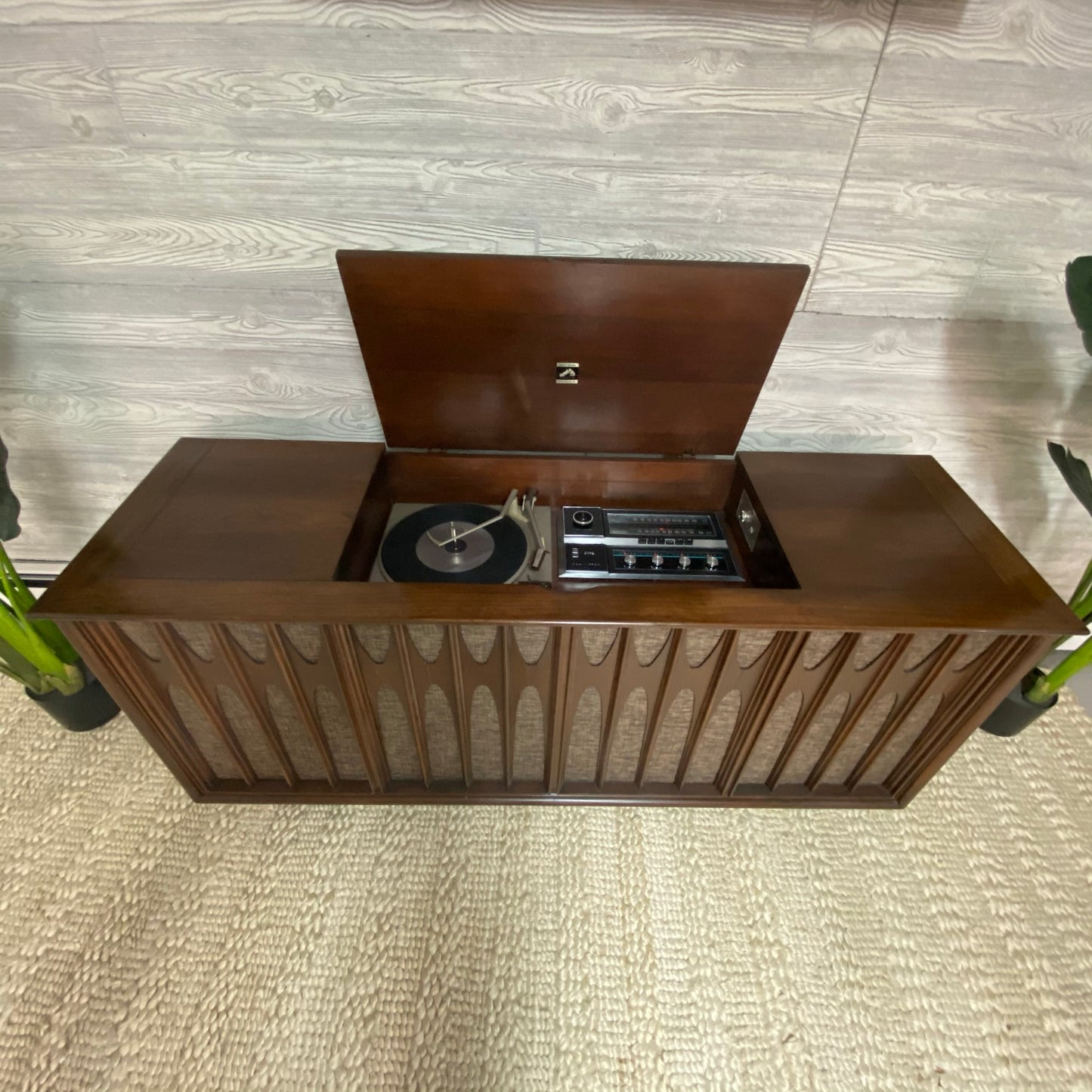 SOLD OUT **** RCA NEW VISTA VICTROLA **** BRASILIA Style Mid Century Modern Record Player Changer Stereo Console Bluetooth AM/FM Alexa The Vintedge Co.