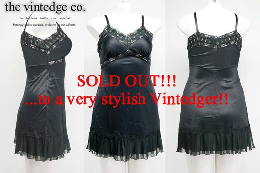 SOLD - Vintage Vassarette The Vintedge Co.