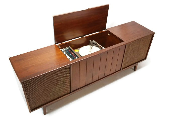 **SOLD OUT**  ADMIRAL Long and Low Vintage Record Player Changer Stereo Console - Bluetooth The Vintedge Co.