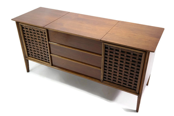**SOLD OUT**  ADMIRAL Mid Century Record Player Changer Stereo Console The Vintedge Co.