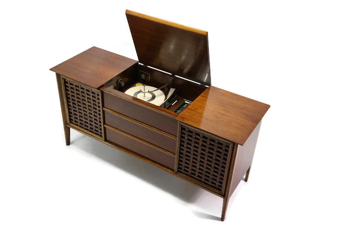 **SOLD OUT**  ADMIRAL Mid Century Record Player Changer Stereo Console The Vintedge Co.