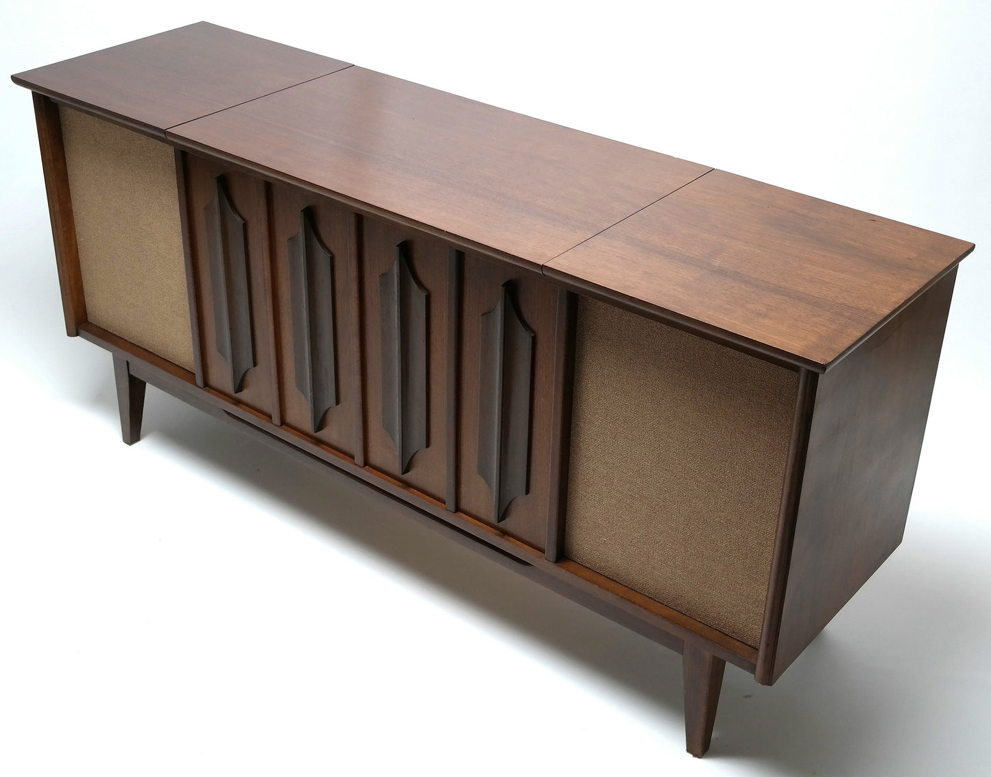 Mid Century Silvertone Stereo Console Record Player - Bluetooth iPod iPhone Android Input AM/FM Tuner The Vintedge Co.