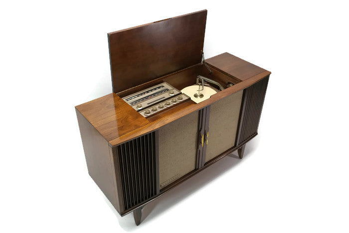 **SOLD OUT** MOTOROLA 3-Channel Vintage Record Player Changer Stereo Console The Vintedge Co.