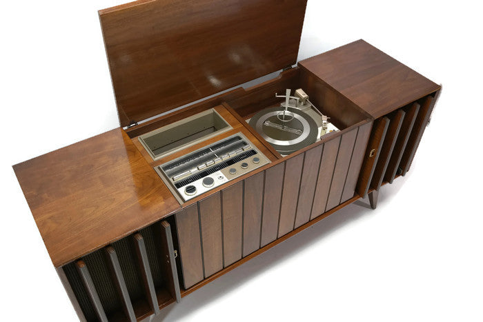 **SOLD OUT** 60s ZENITH DELUXE Louver Door HYBRID Record Player Changer Stereo Console The Vintedge Co.