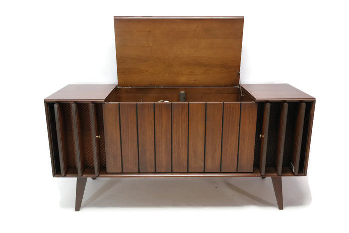 **SOLD OUT** 60's ZENITH LOUVER DOOR Mid Century Record Player Changer Stereo Console The Vintedge Co.