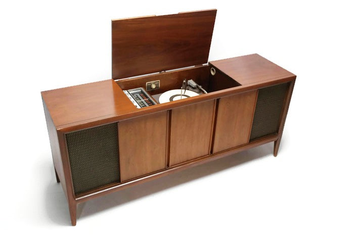 **SOLD OUT**  ADMIRAL Mid Century Vintage Record Player Changer Stereo Console AM FM  - Bluetooth The Vintedge Co.