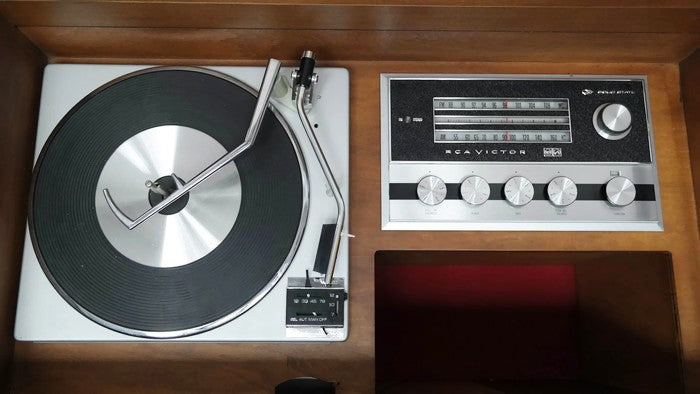**SOLD OUT** RCA Mid Century Vintage Record Player Changer Stereo Console AM FM  - Bluetooth The Vintedge Co.