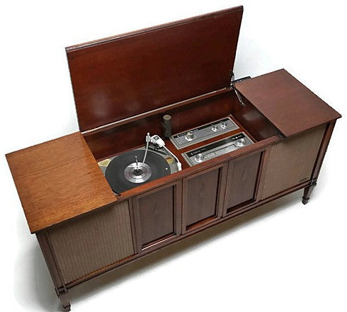 Zenith Vintage 60's Record Changer Stereo Console - AM/FM Tuner - Bluetooth The Vintedge Co.