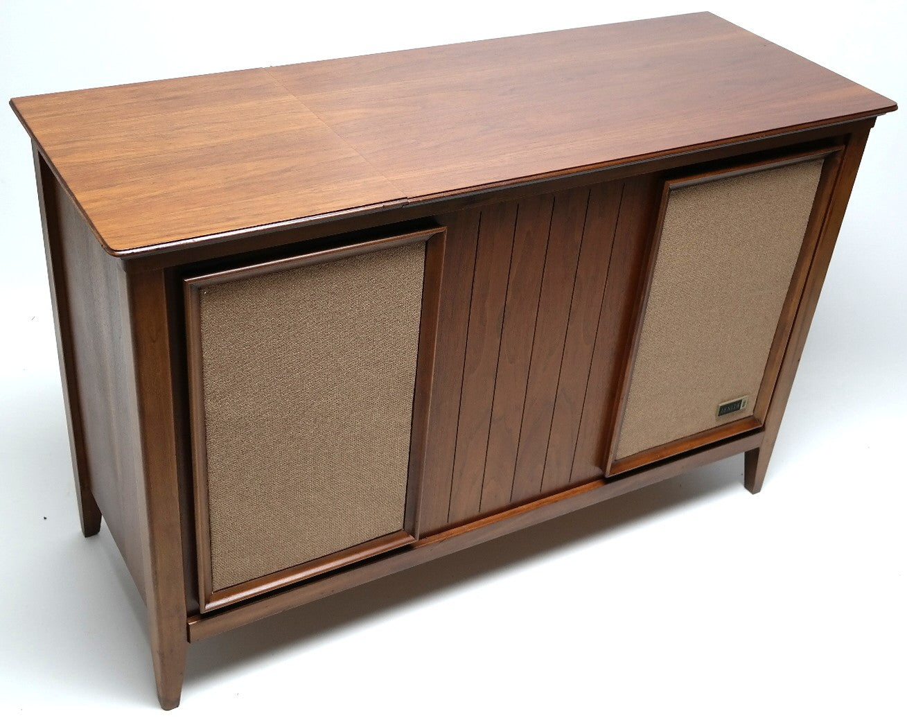 Mid Century Zenith Stereo Console Record Player Changer - Bluetooth -  AM/FM Tuner The Vintedge Co.