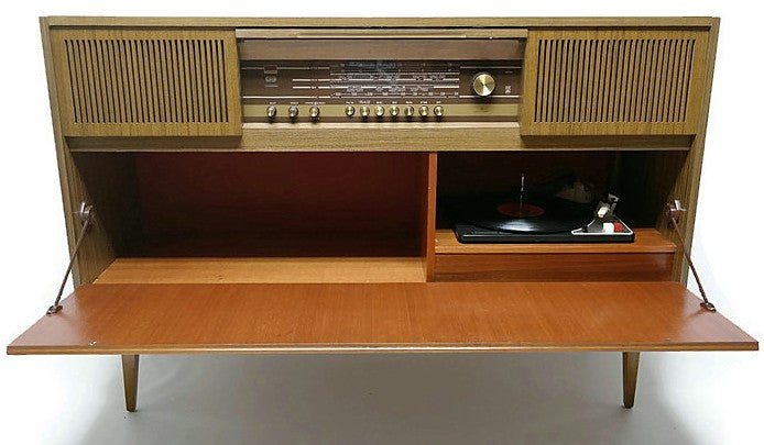 Grundig Vintage Record Changer Stereo Console - AM/FM Tuner - Bluetooth The Vintedge Co.