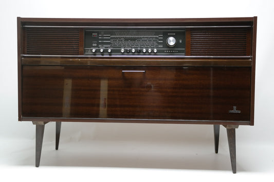 SOLD | 60's Grundig Vintage Record Changer Stereo Console - AM/FM Tuner - Bluetooth The Vintedge Co.