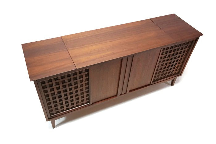 **SOLD OUT** THE FISHER Mid Century Modern Stereo Console Record Player Changer The Vintedge Co.