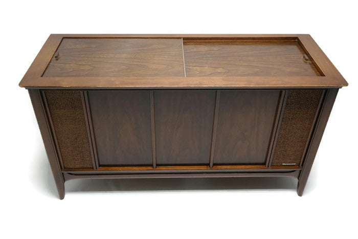Mid Century Modern Magnavox Astrosonic Vintage Stereo Console - Record Player Changer - AM/FM Tuner - Bluetooth The Vintedge Co.