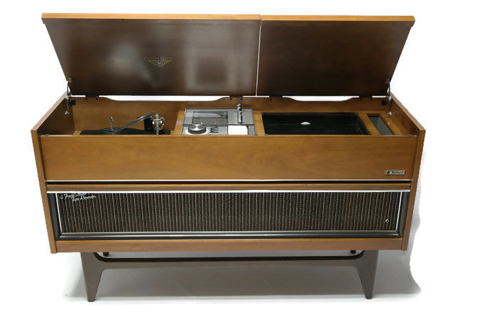 Nivico Delmonico Midsize Stereo Console Vintage Record Player with Changer - AM/FM Tuner - Bluetooth The Vintedge Co.