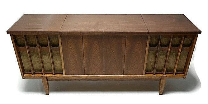 Mid Century Modern Silvertone Vintage Stereo Console - Record Player Changer - AM/FM Tuner - Bluetooth The Vintedge Co.