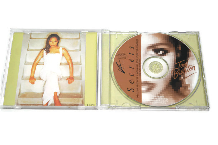 TONI BRAXTON - Compact Disc CD - SECRETS The Vintedge Co.