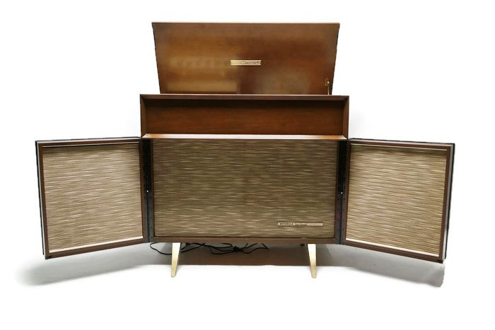 **SOLD OUT** MOTOROLA 3-Channel Vintage Record Changer Player Stereo Console w/Flip-Out Speakers The Vintedge Co.