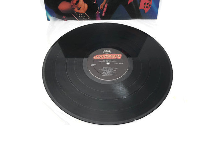 LITA FORD - Vintage Record Vinyl Album - DANCING ON THE EDGE The Vintedge Co.