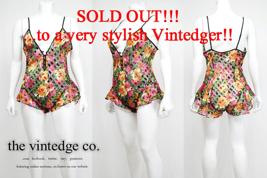 SOLD - Vintage 70s Teddie The Vintedge Co.