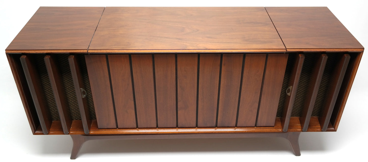 Mid Century Modern Zenith STEREO CONSOLE- 60's - Record Player - Bluetooth - AM FM Tuner The Vintedge Co.