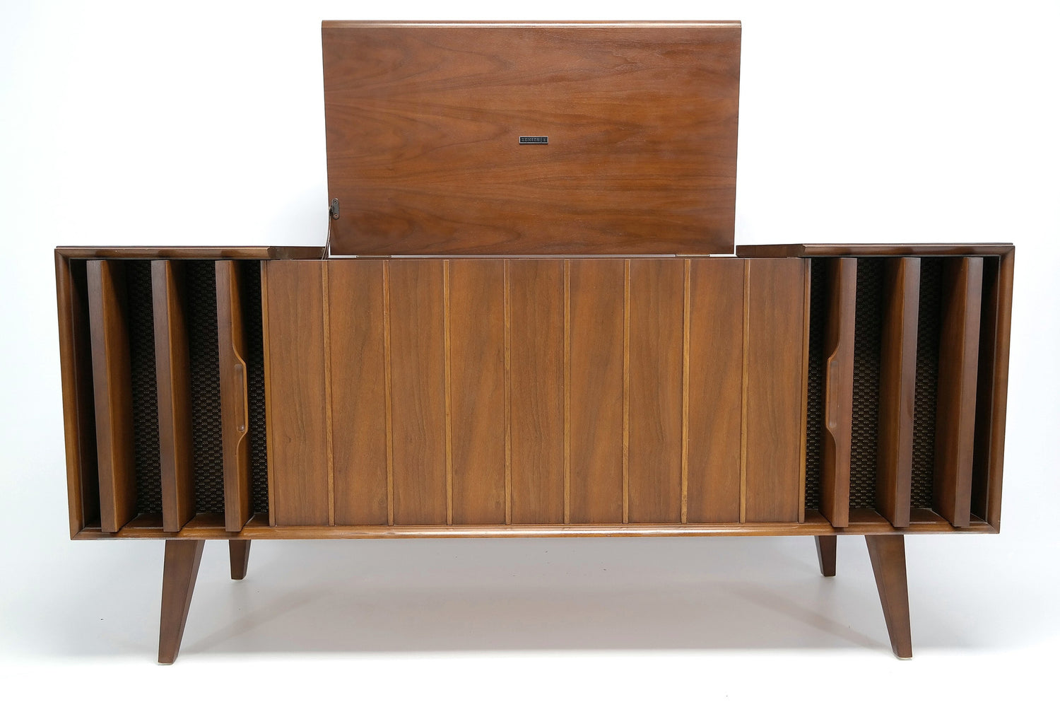 MCM STEREO - 60's - Mid Century Console Record Player - Bluetooth iPod iPhone Android Input AM/FM Tuner The Vintedge Co.