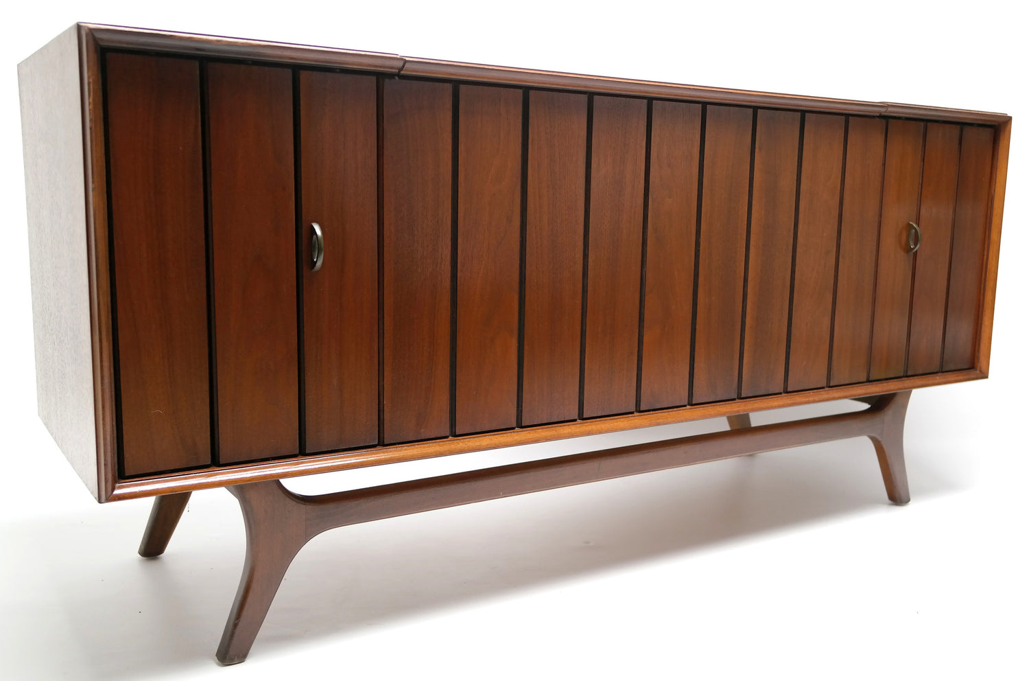 Mid Century Modern Zenith STEREO CONSOLE- 60's - Record Player - Bluetooth - AM FM Tuner The Vintedge Co.