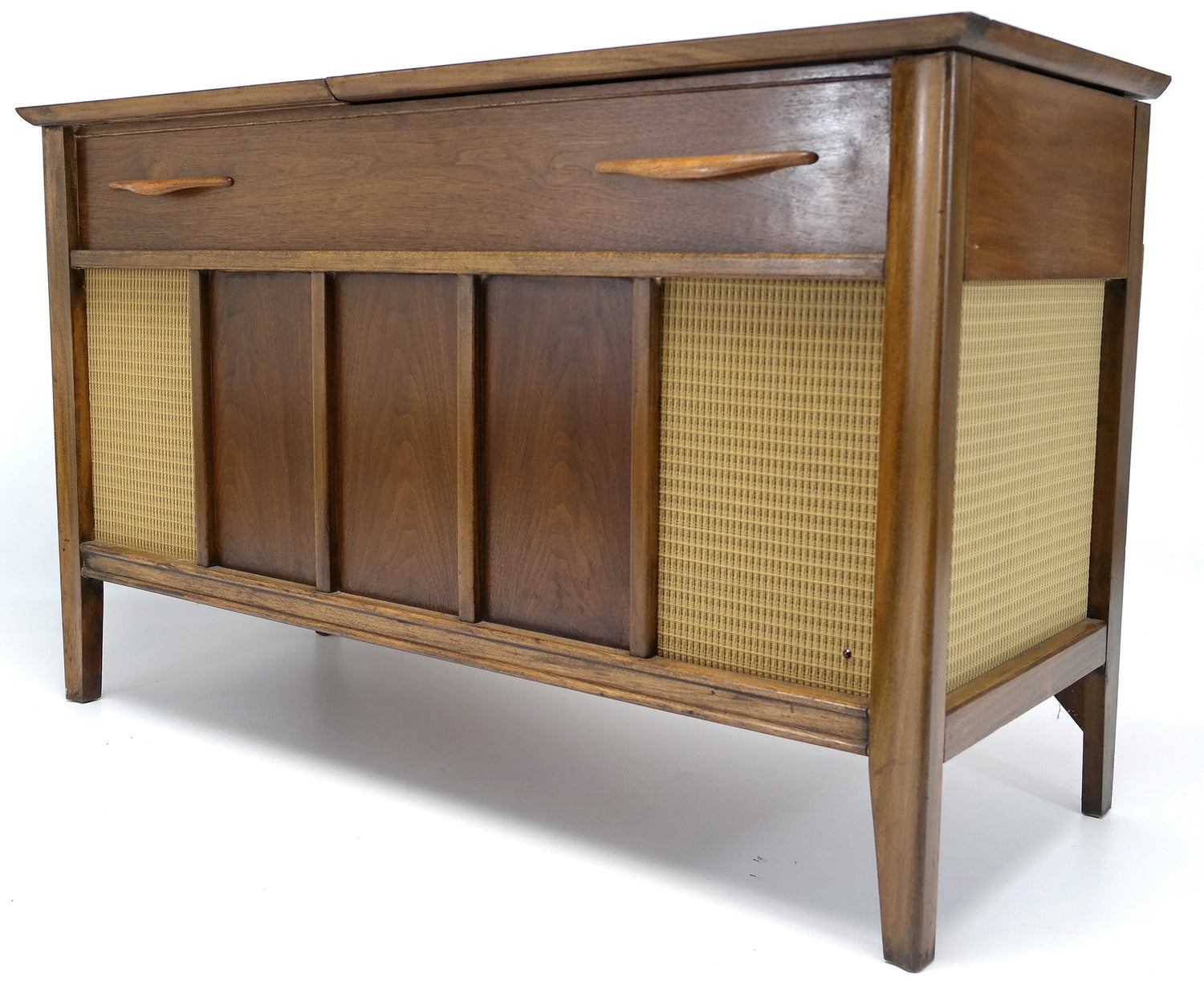 Mid Century Modern STEREO CONSOLE - 60's - Record Player - Bluetooth - AM FM Tuner The Vintedge Co.