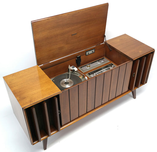 MCM STEREO - 60's - Mid Century Console Record Player - Bluetooth iPod iPhone Android Input AM/FM Tuner The Vintedge Co.