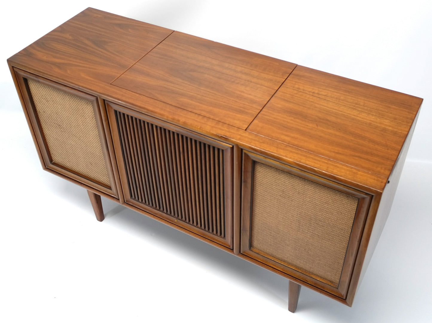 Mid Century Modern Motorola STEREO CONSOLE- 60's - Record Player - Bluetooth - AM FM Tuner The Vintedge Co.