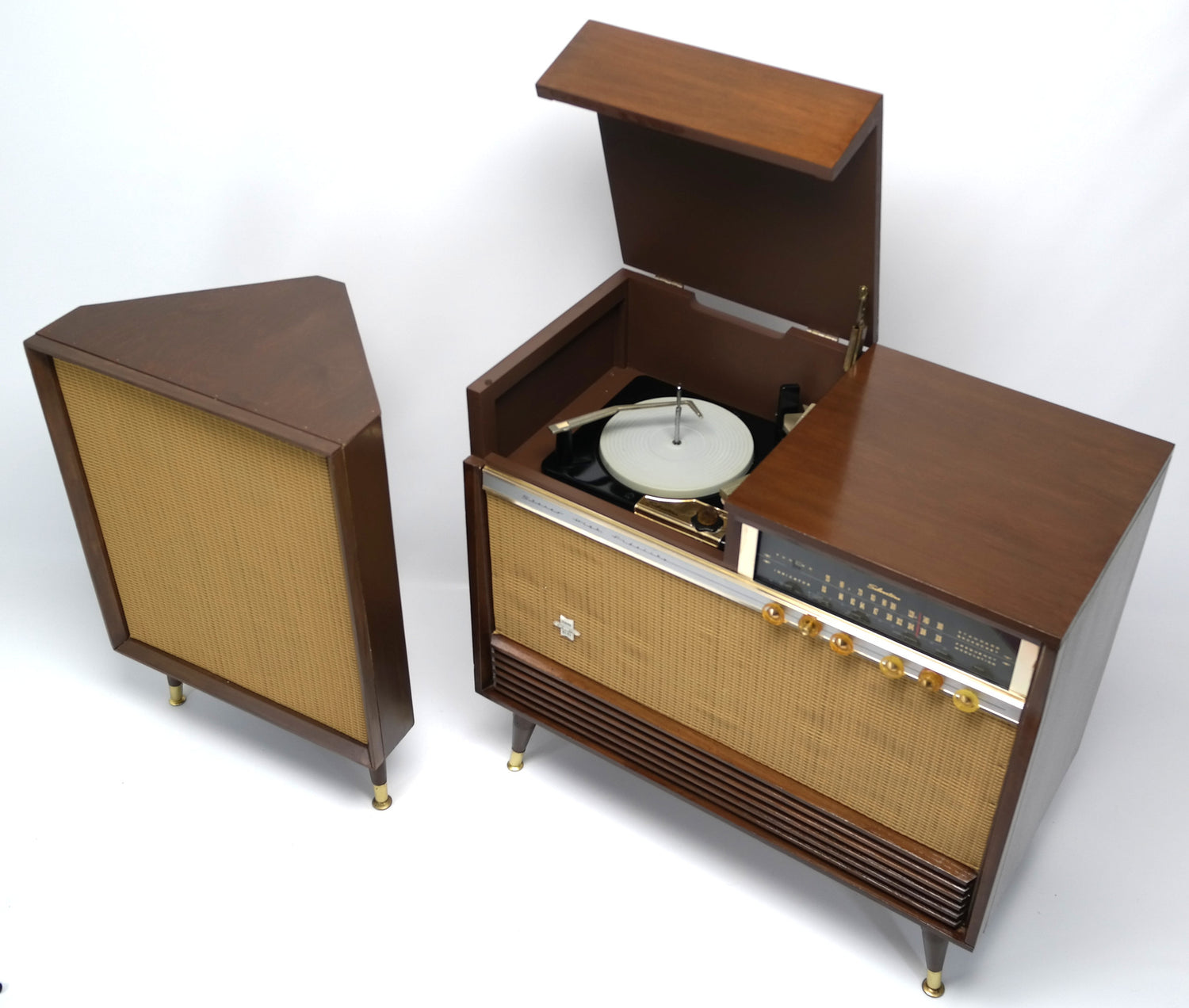 Mid Century Modern STEREO CONSOLETTE - 60's - Record Player - Bluetooth - AM/FM Tuner The Vintedge Co.