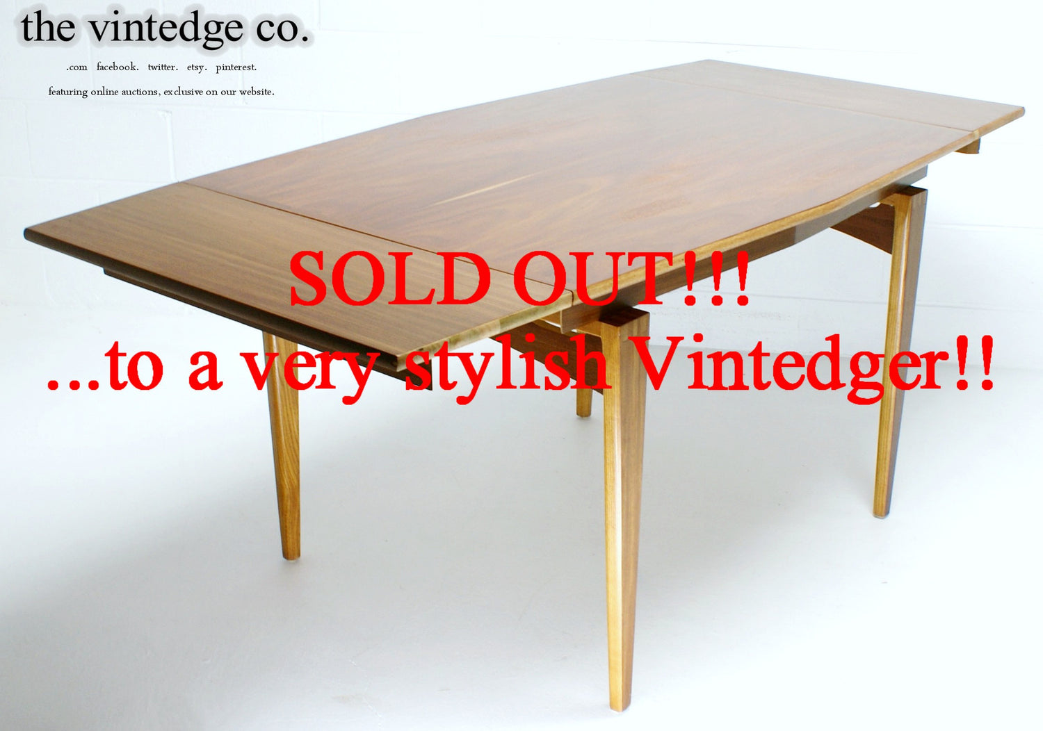 SOLD - MCM 60s Dining Table / Leaf The Vintedge Co.