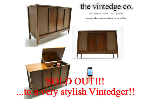 SOLD - MCM Stereo Console The Vintedge Co.